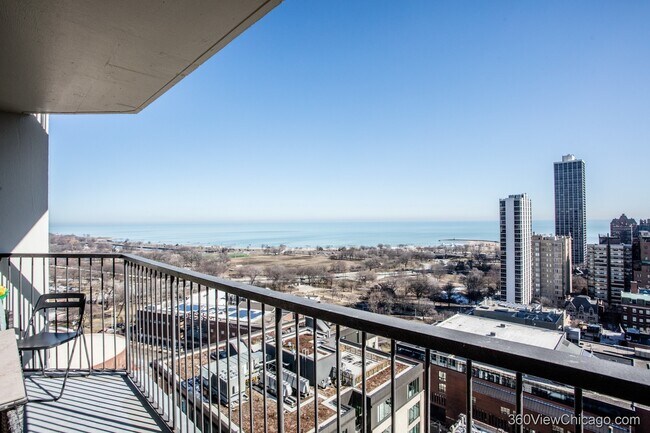 Building Photo - 1560 N Sandburg Terrace