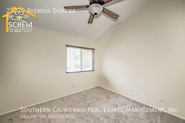 Building Photo - 25229 Ave Dorena