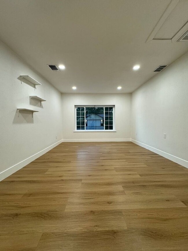 Building Photo - ADU Studio Home for rent in Citrus Heights