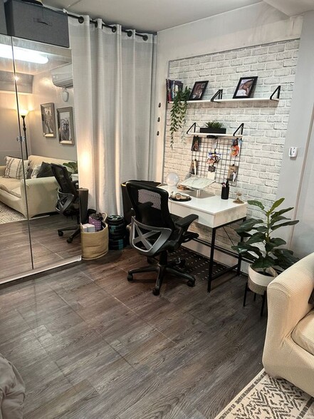 Building Photo - 315 Mt Eden Pkwy