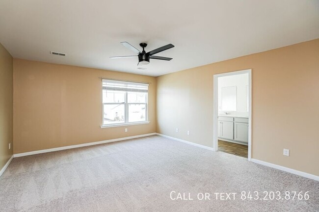 Building Photo - 472 Cedarview Rd