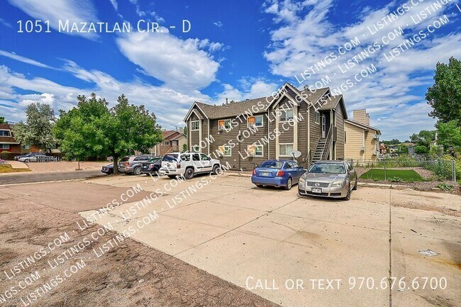 Building Photo - 1051 Mazatlan Cir