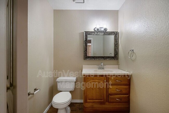 Building Photo - 16409 Port Hood Dr