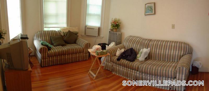 Building Photo - 378 Washington St