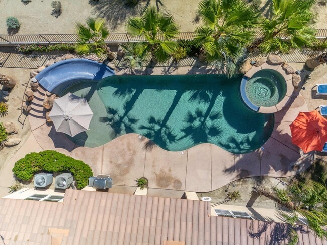 Building Photo - 40834 Adriatico Ct