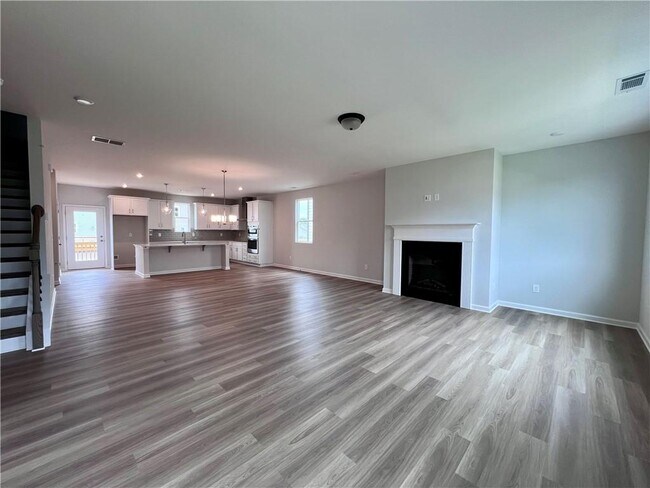 Building Photo - 620 Devon Aly