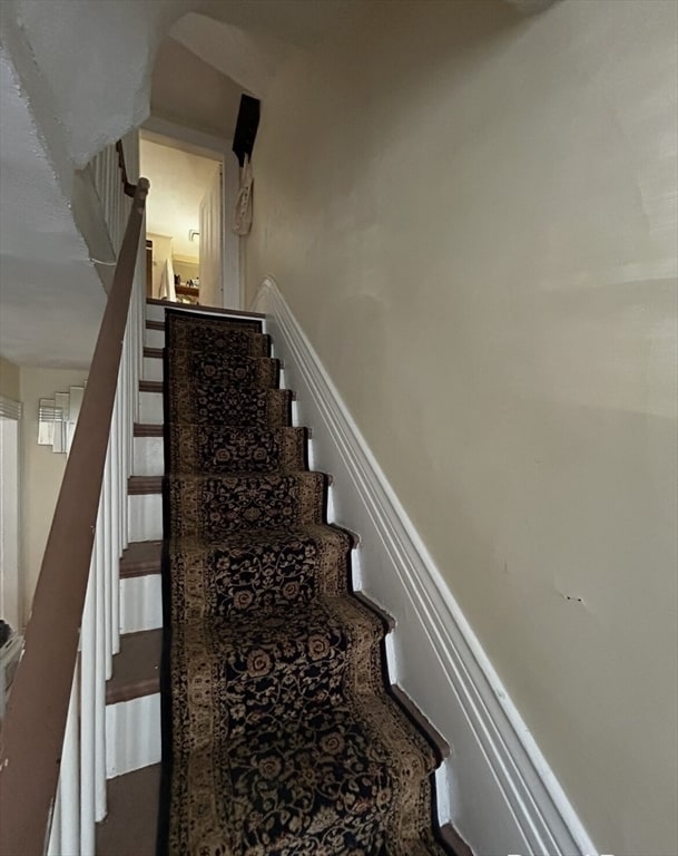 Building Photo - 4 St Mary Rd