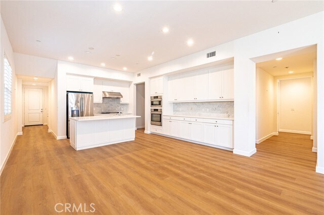 Building Photo - 172 Follyhatch