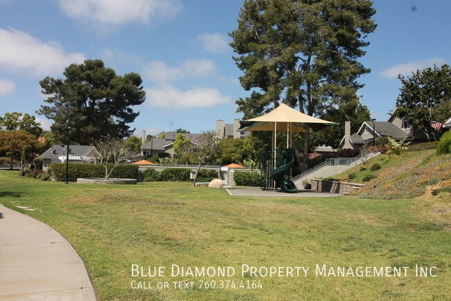 Building Photo - 1963 Azure Way