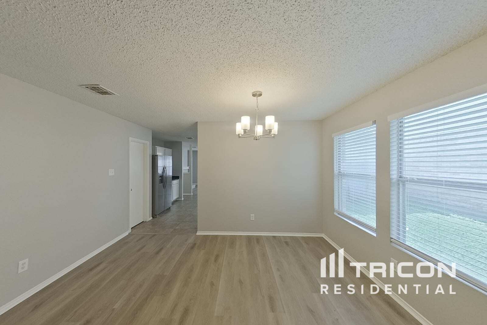 Building Photo - 8769 Garden Springs Dr
