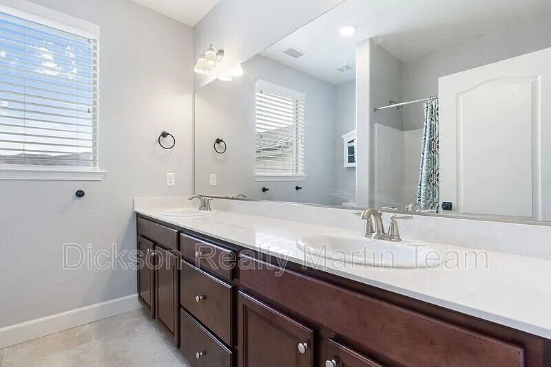 Building Photo - 1495 Heavenly View Trl