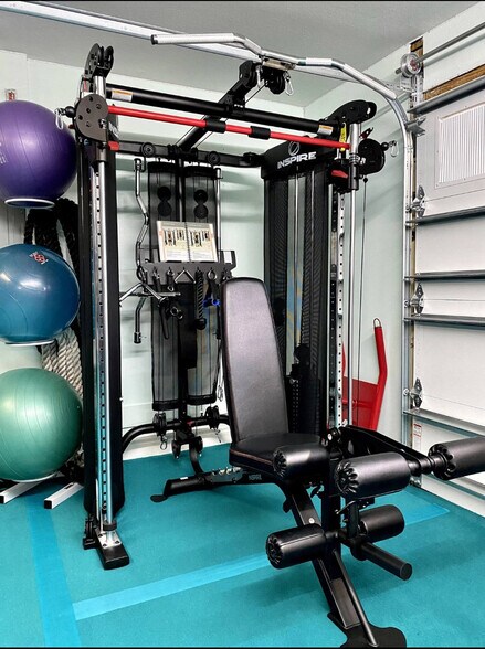 Building Photo - 1301 W Horatio St