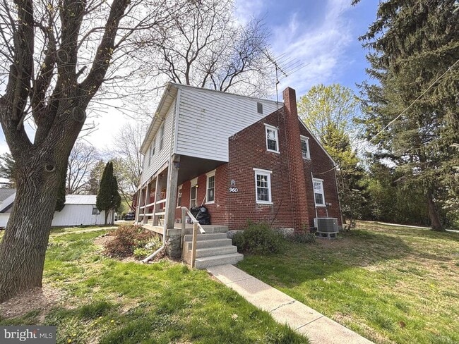 Primary Photo - 970 Disston View Dr
