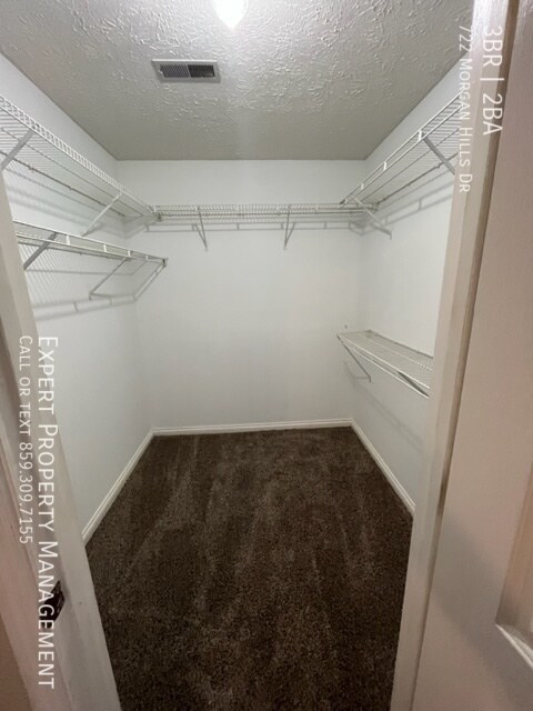 Building Photo - 722 Morgan Hills Dr