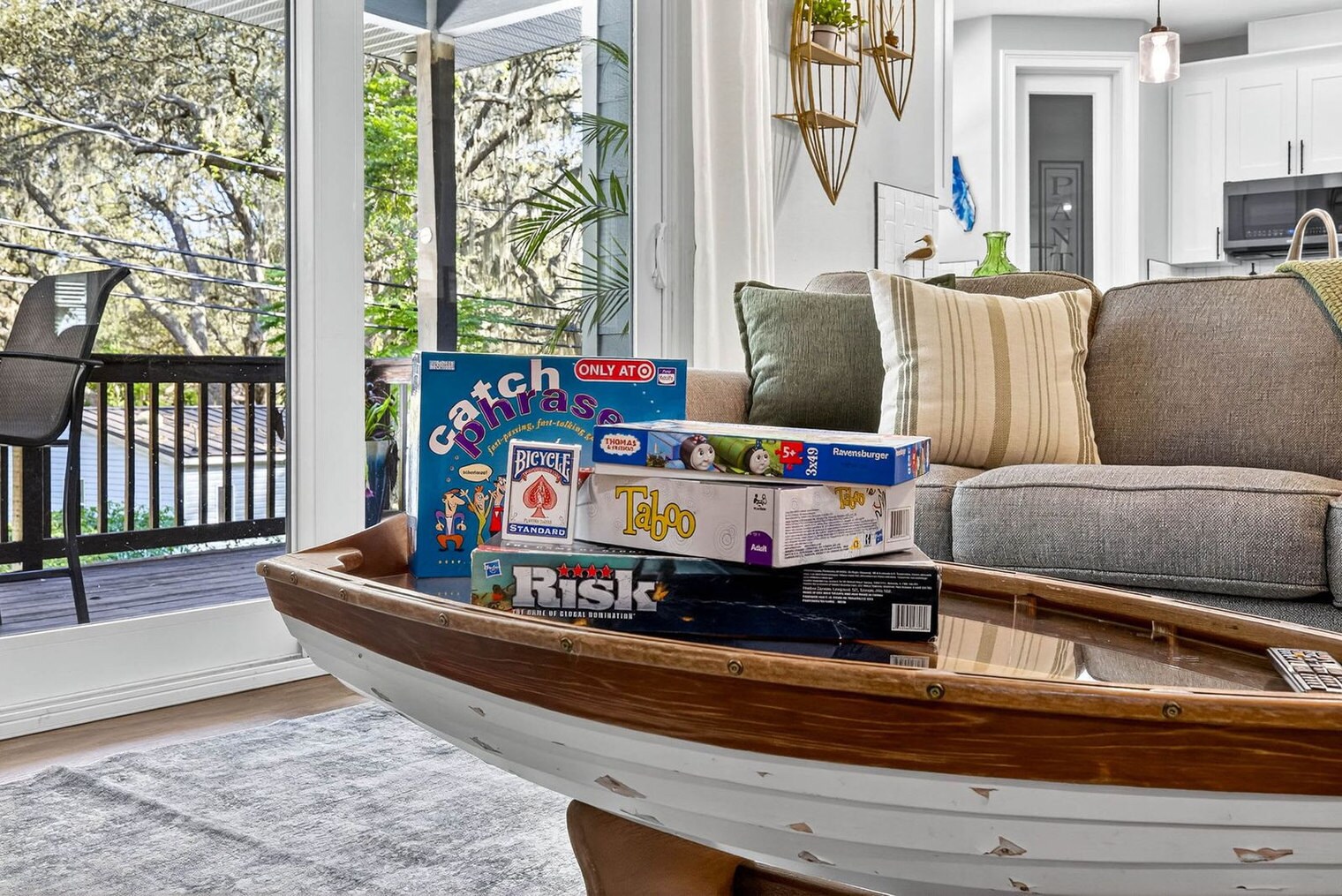 Building Photo - 1826 Beachway Ln