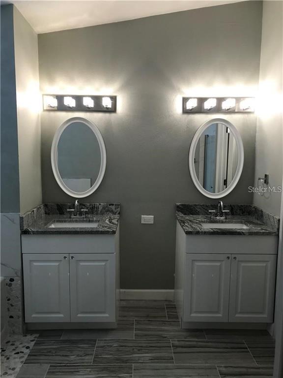 Building Photo - 1211 Dew Bloom Rd