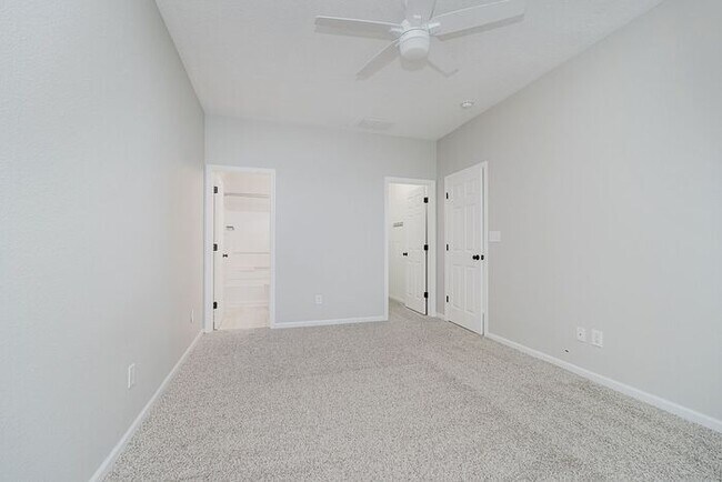 Building Photo - 15544 Dusty Trail