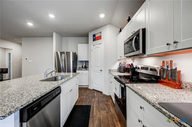 Building Photo - 849 Gerardia Ct