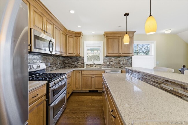 Building Photo - 105 Arizona Ave