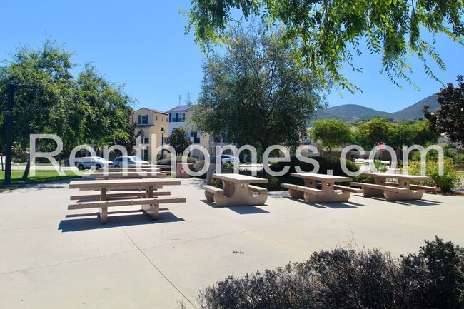 Building Photo - 21743 Deer Grass Dr