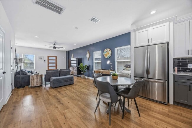 Building Photo - 6130 Conley St