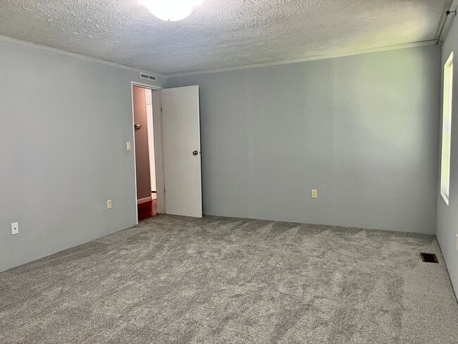 Building Photo - Spacious 3BR Home in Franklinton
