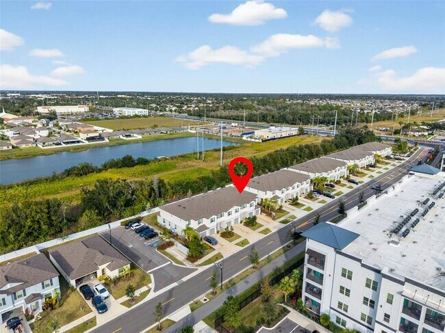 Building Photo - 10432 Shady Preserve Dr