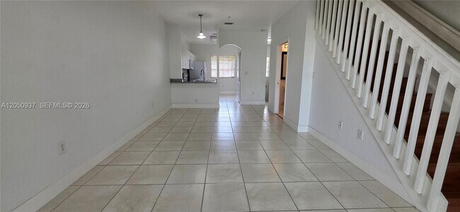 Building Photo - 5670 NW 116th Ave