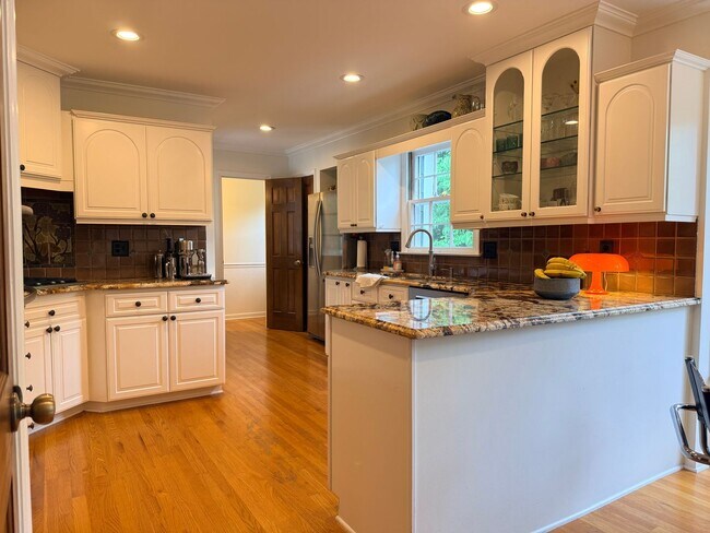 Building Photo - Stunning 4-Bedroom Cary Home with Basement! Available August 5th 2026!