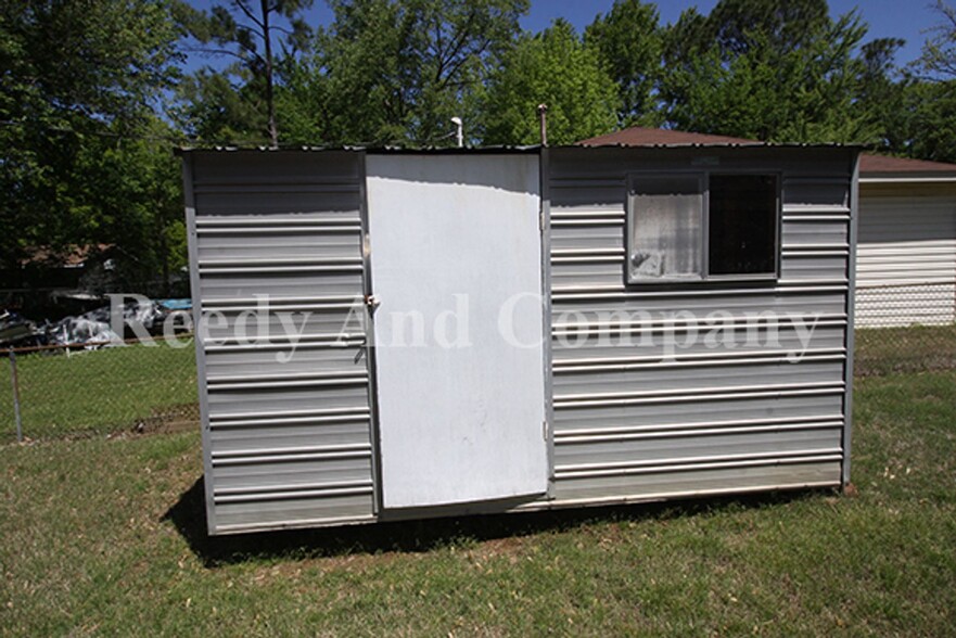 Building Photo - 3792 Kipling Ave