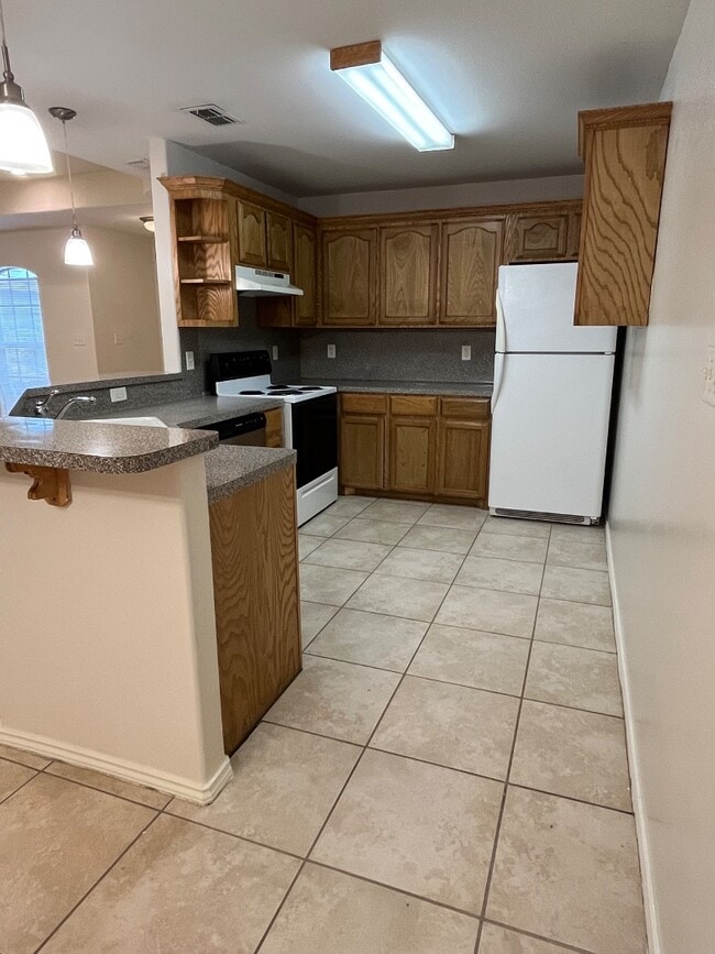 Building Photo - 20792 Alta Vista Ct