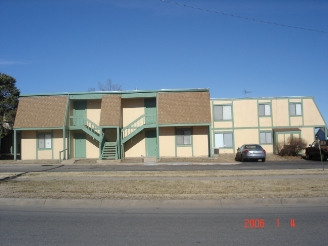 Primary Photo - Fox Meadows Apartments