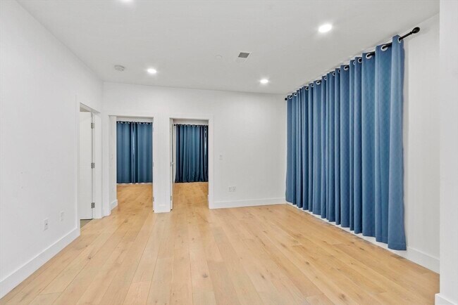 Building Photo - 30 Penniman Rd