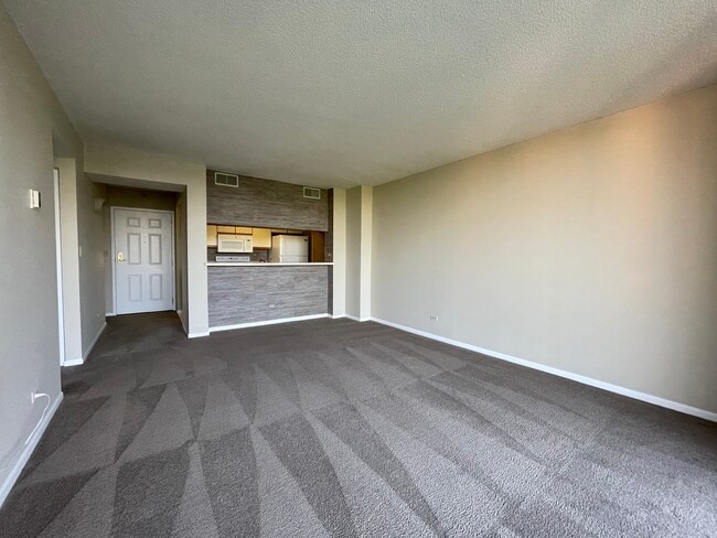 Building Photo - 511 Aurora Ave