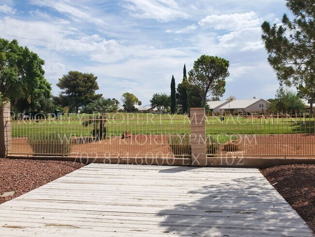 Building Photo - ~~BEAUTIFULLY REMODELED 3 Bed/2BA in Los P...