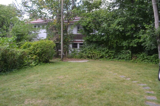 Building Photo - 405 N Indiana Ave