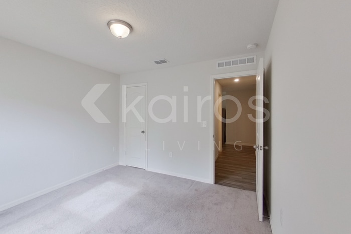 Building Photo - 80 Pheasant Dr