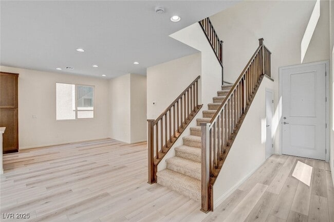 Building Photo - 8929 Pebble Sand St