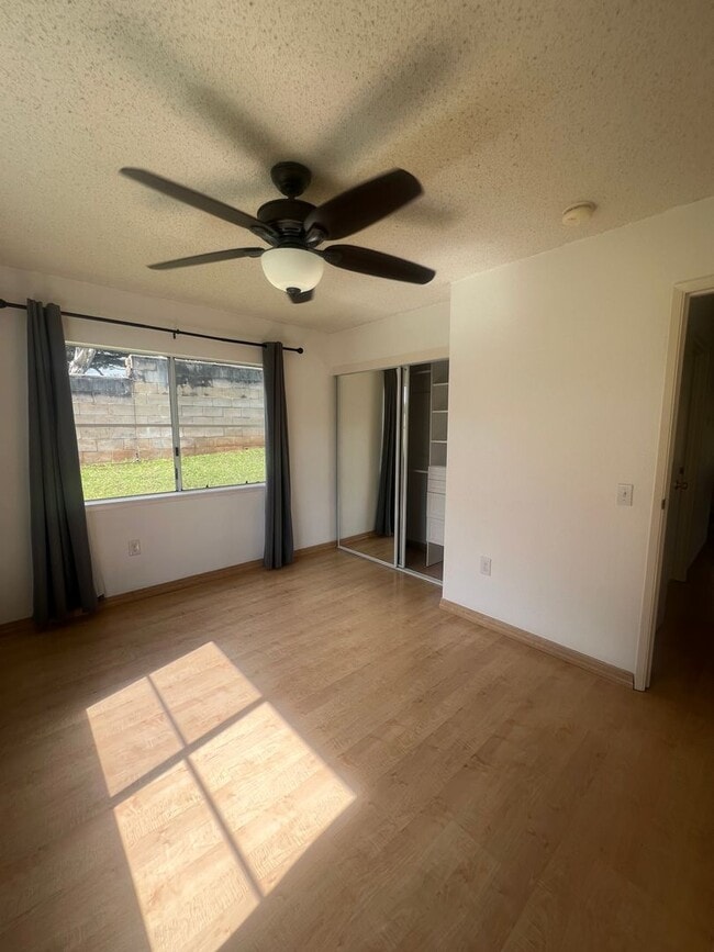 Building Photo - 1 Bed 1 Bath 2 Parking in Mililani