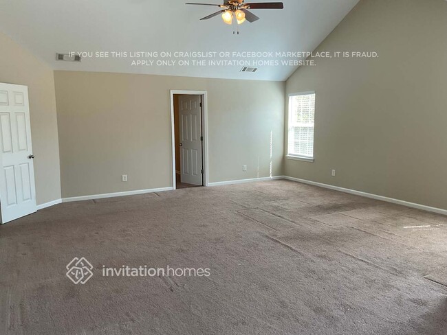 Building Photo - 506 Streamside Pl