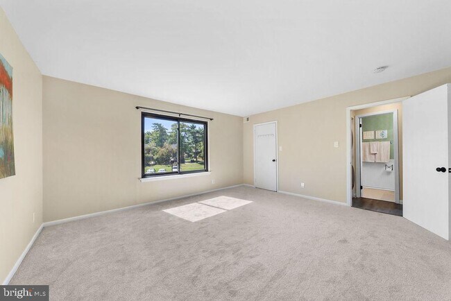Building Photo - 124 Kirkbride Rd