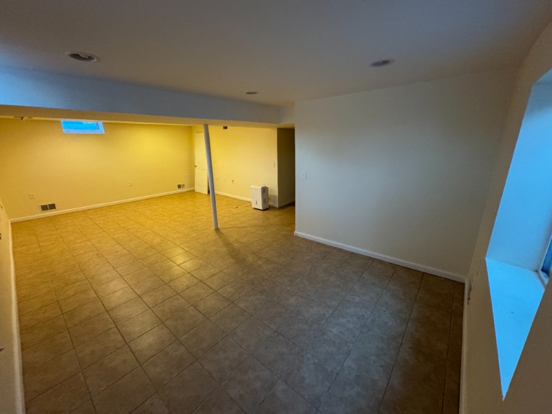 Building Photo - 8701 Brookville Rd