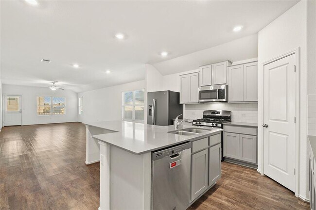 Building Photo - 3808 Ignacio Dr