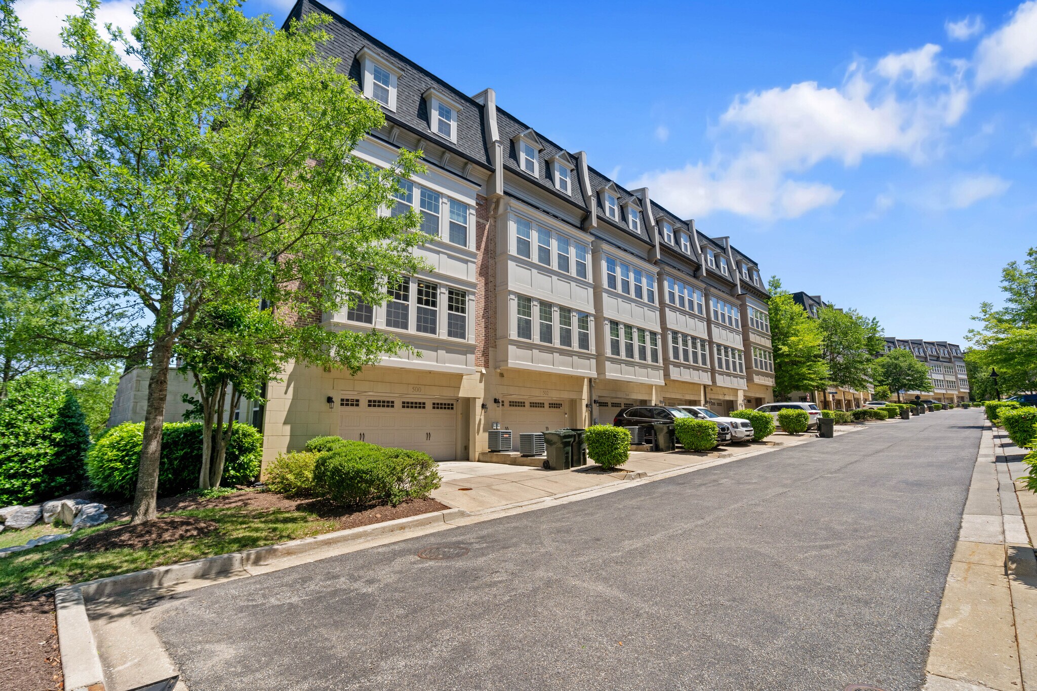 Building Photo - 500 Overlook Park Dr