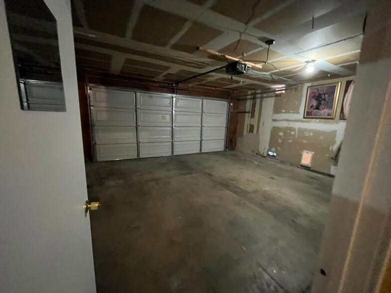 Building Photo - 43770 Santa Rosa Cir