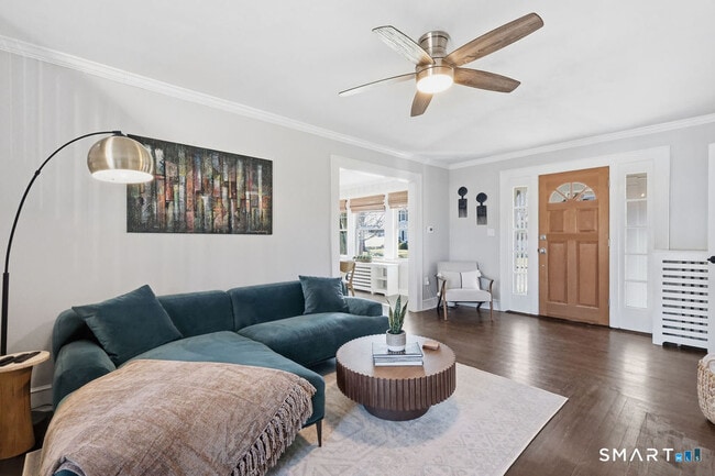 Building Photo - 82 Miller Ave