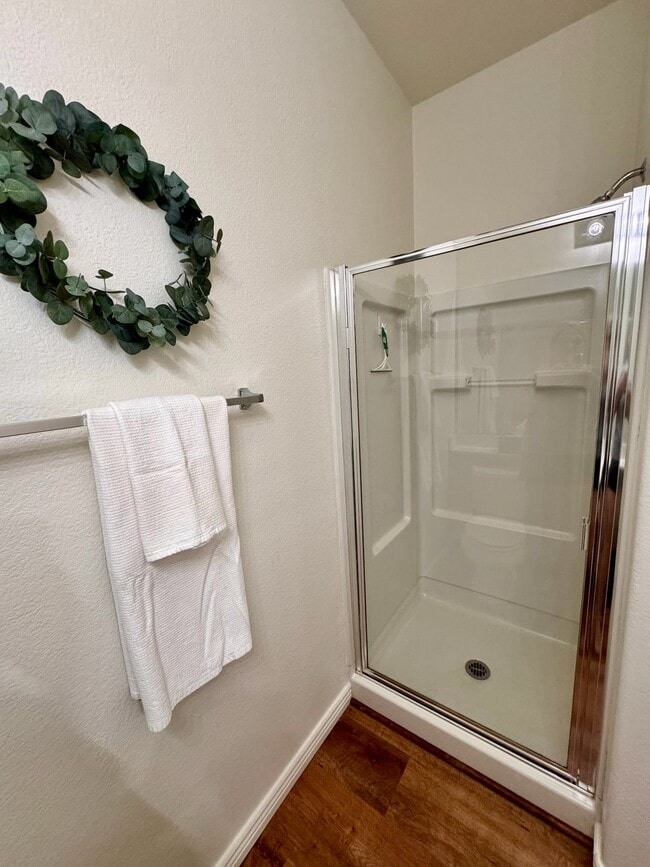 Building Photo - 1511 E Joseph Way