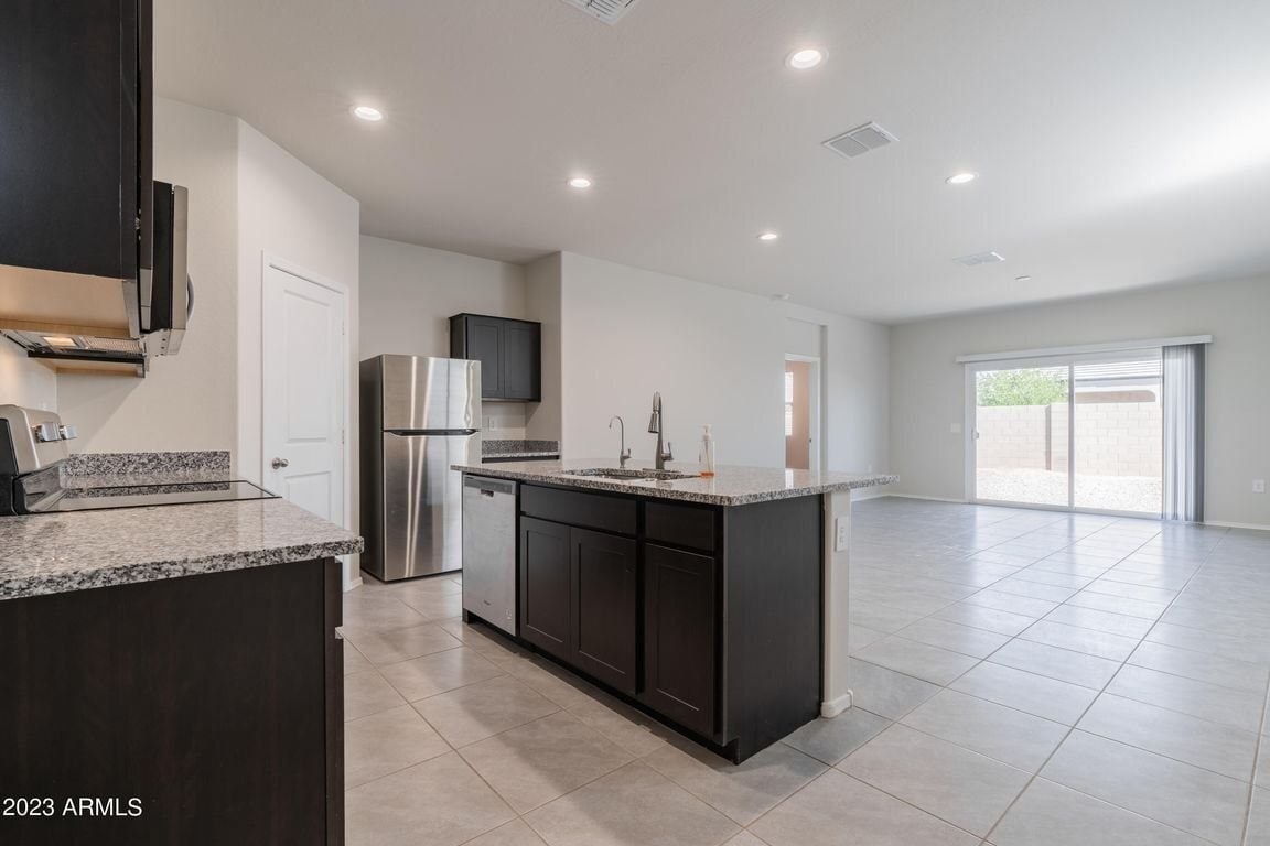 Building Photo - 5206 Gummite Dr