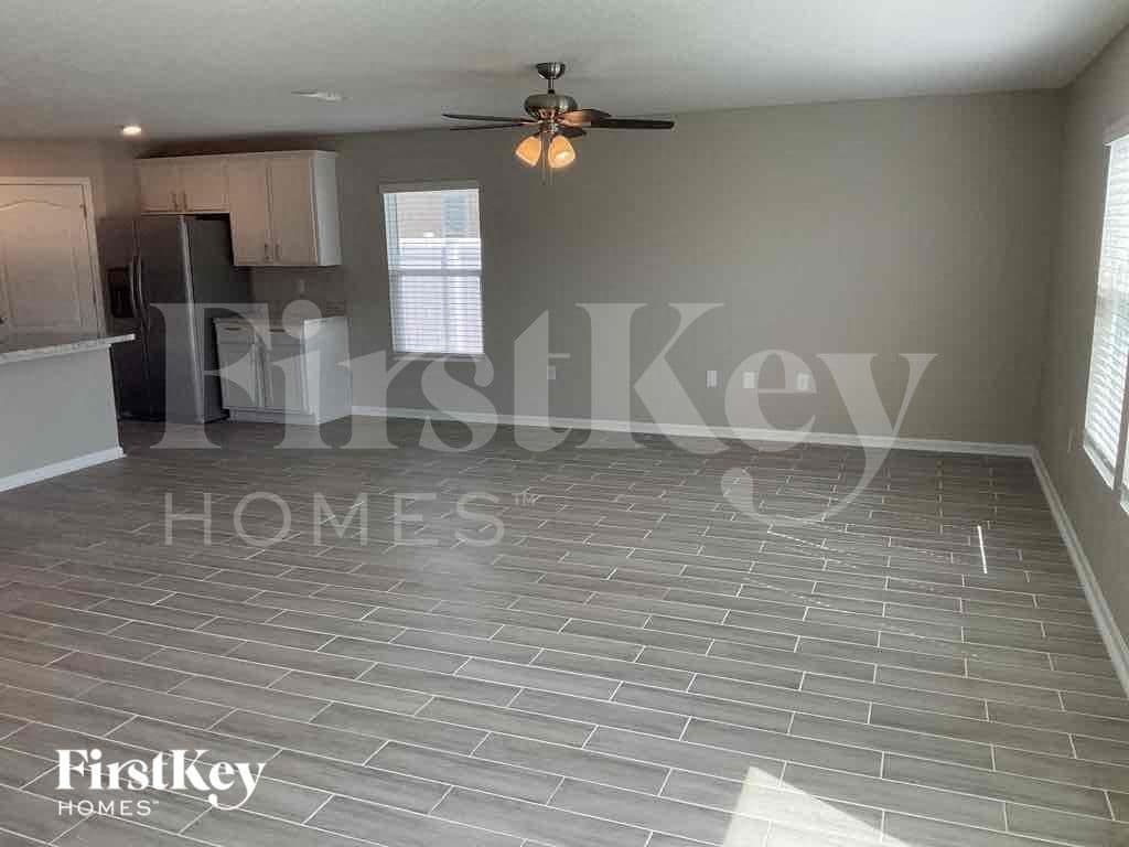 Building Photo - 2366 Sea Palm Ave