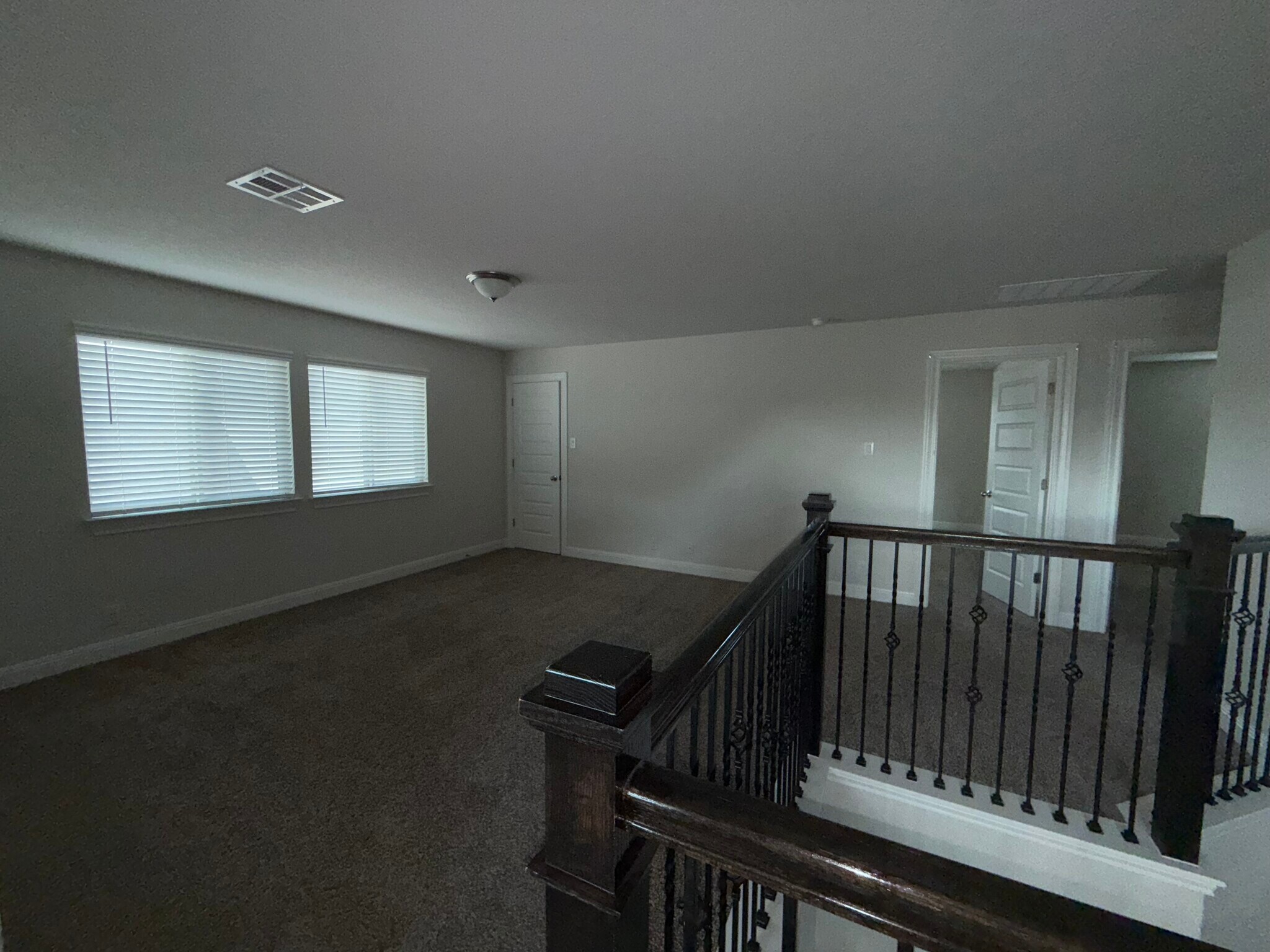 Building Photo - 27610 Falls Cv